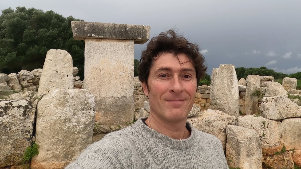 Metal detecting in Spain: Menorca's bronze age megalithic monuments and finding some hype treasures