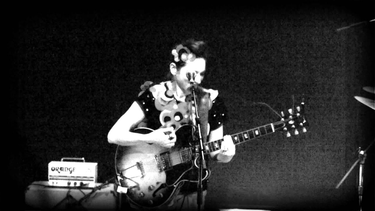 Hartzine live - My Brightest Diamond - Feeling Good