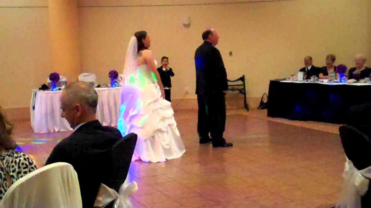 Funny Father daughter wedding dance