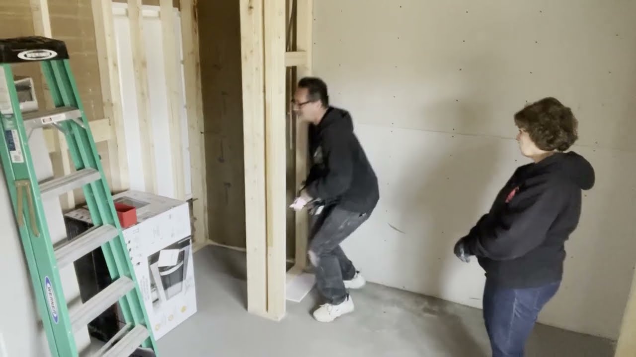 Ep. 47 Preparing To Mud The Walls Like A Pro