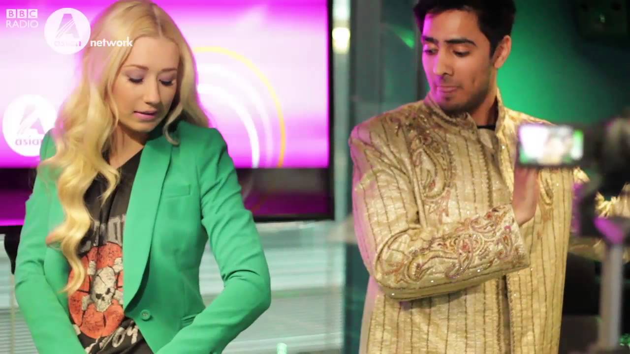 Iggy Azalea teaches Yasser to dance