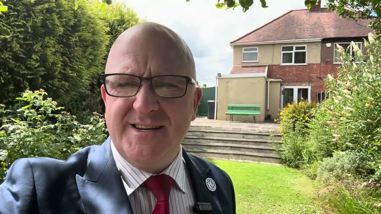 Property for sale in Nuneaton - Oakdene Crescent, Weddington with Sheldon Bosley Knight