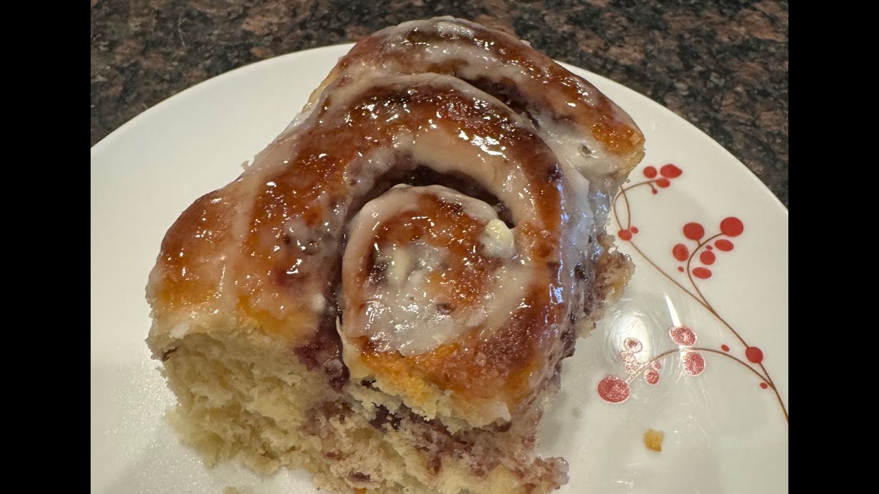 How to make Chewy Cinnamon Rolls