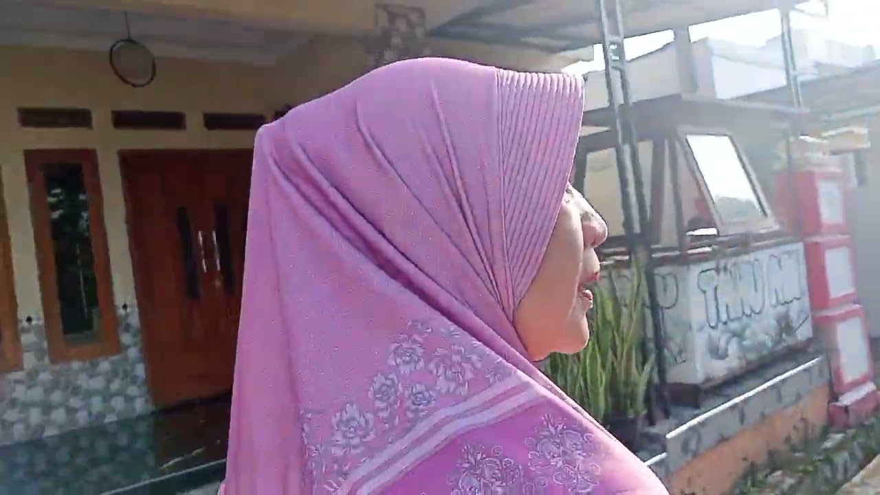 ZIARAH KEMAKAM ORTU