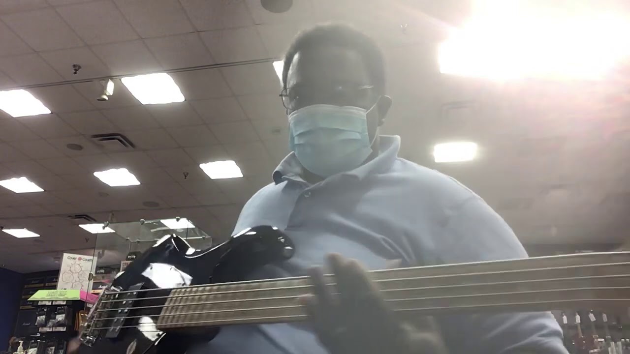 Sterling by Ernie Ball Ray35