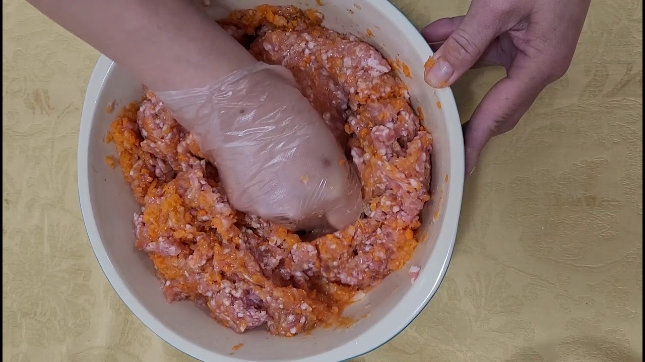 Easy (Pork) Spring Rolls Recipe
