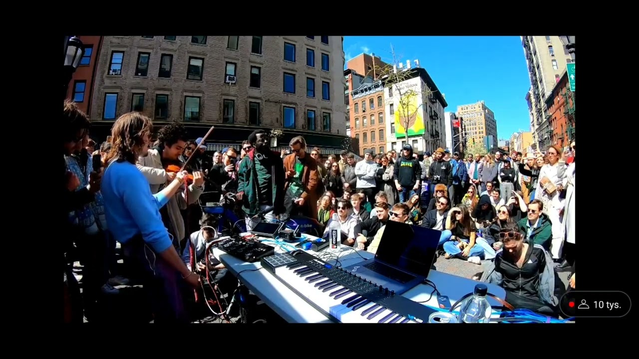 Marc Rebillet, New York live violin masterpiece (feat Vartan)
