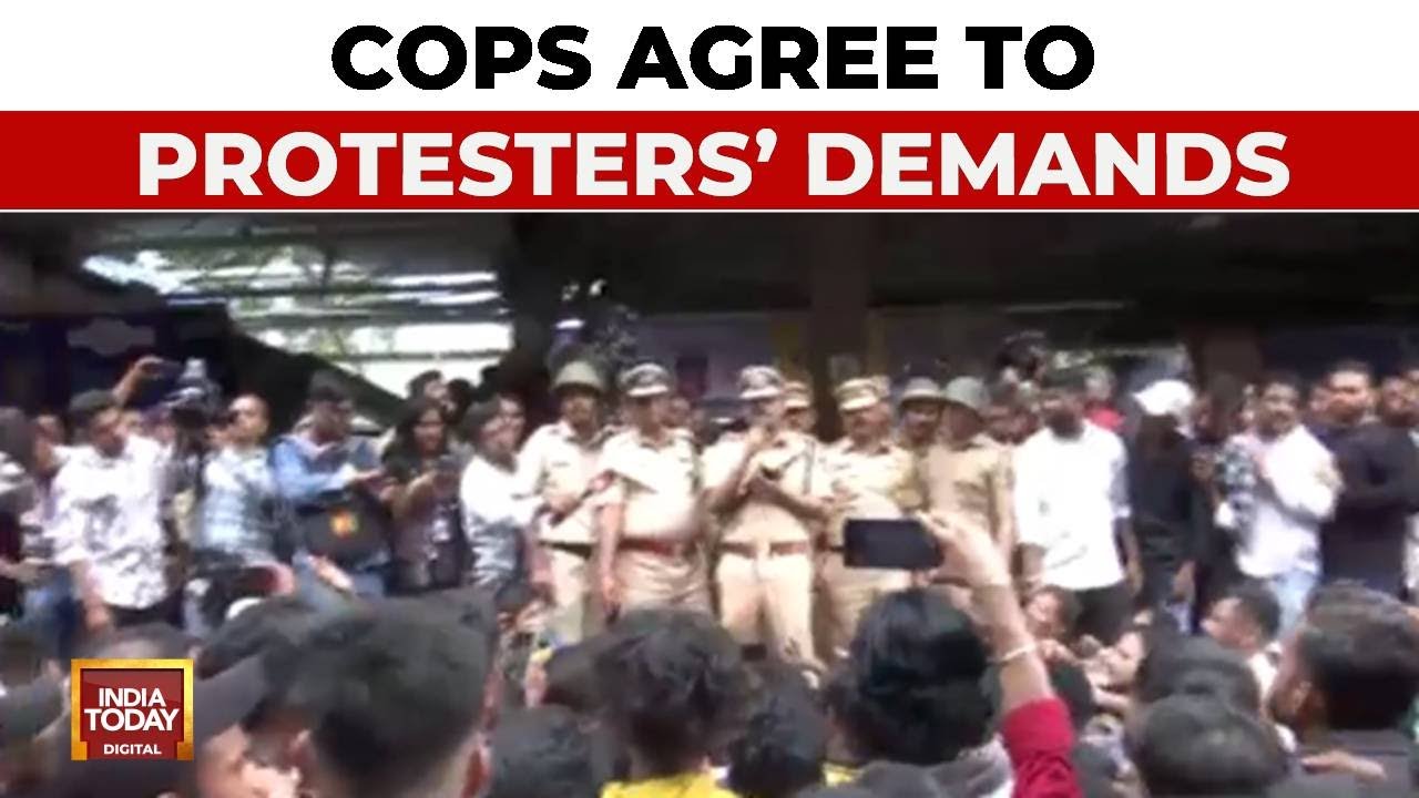 Badlapur Molestation Case: Cops Agree To Protesters Demands, Says Yes To Probe In Fast Track Court