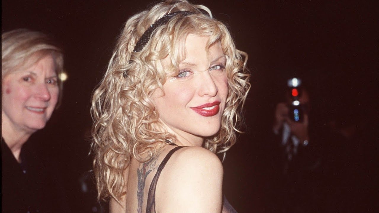 Courtney Love interview at '200 Cigarettes' Premiere