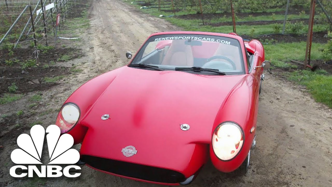 A Car Entirely Made From … Hemp? | Jay Leno's Garage | CNBC Prime