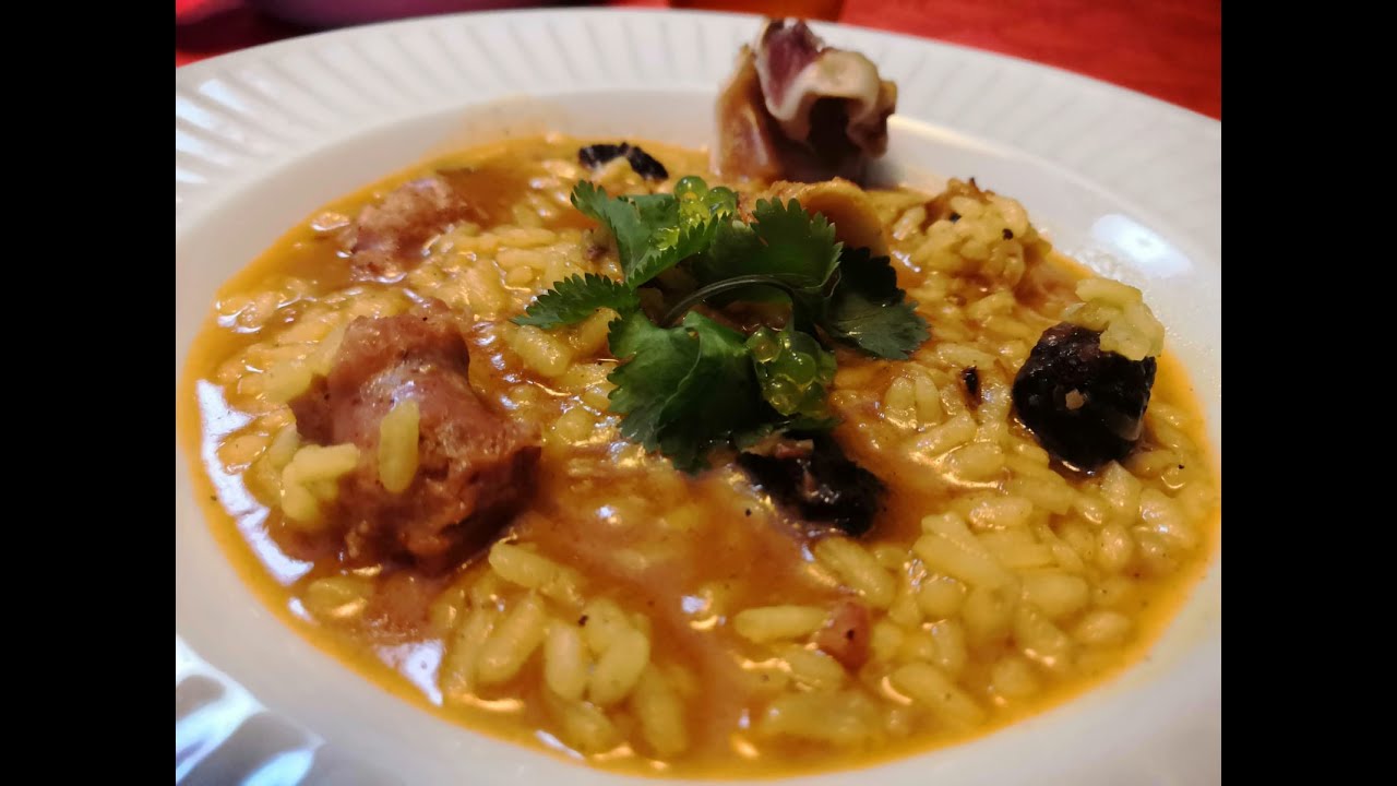 Arroz de embutido valenciano y oreja.