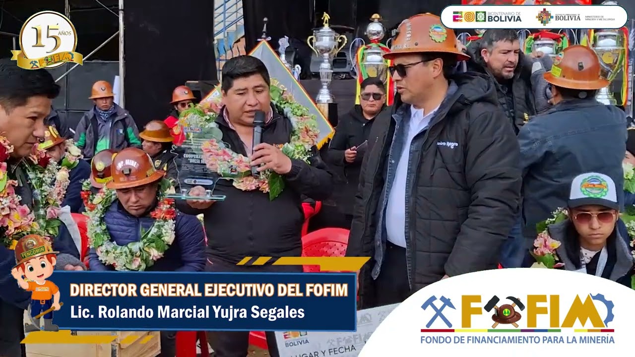 ENTREGA DE CHEQUE SIMBÓLICO A LA COOPERATIVA MINERA BOLSA NEGRA R.L.