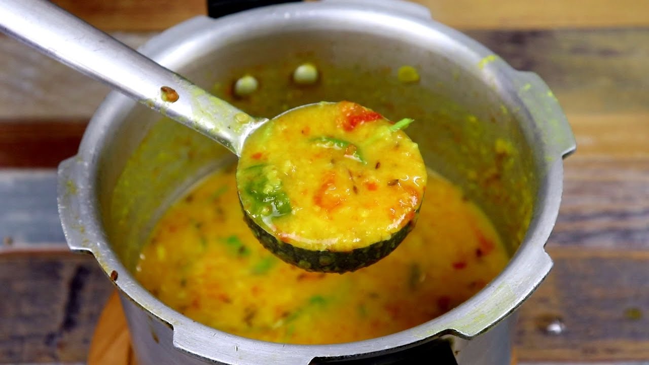 மிகவும் ருசியாக உப்பு பருப்பு செய்யணுமா இது போல செய்ங்க | Paruppu Kulambu In Tamil