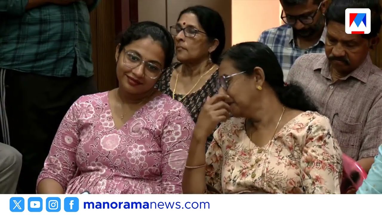 ട്രെയിനിൽ നഷ്ടമായ 80 ഫോണുകൾ തിരികെ നൽകി റെയിൽവേ പൊലീസ് | RailwayPoliceKerala |MobilePhoneRecovery