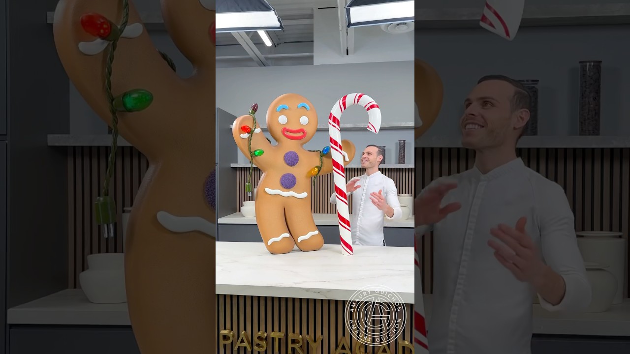 Chocolate Gingerbread Man! 🎄 Not the gumdrop buttons!! Happy holidays everyone!#amauryguichon