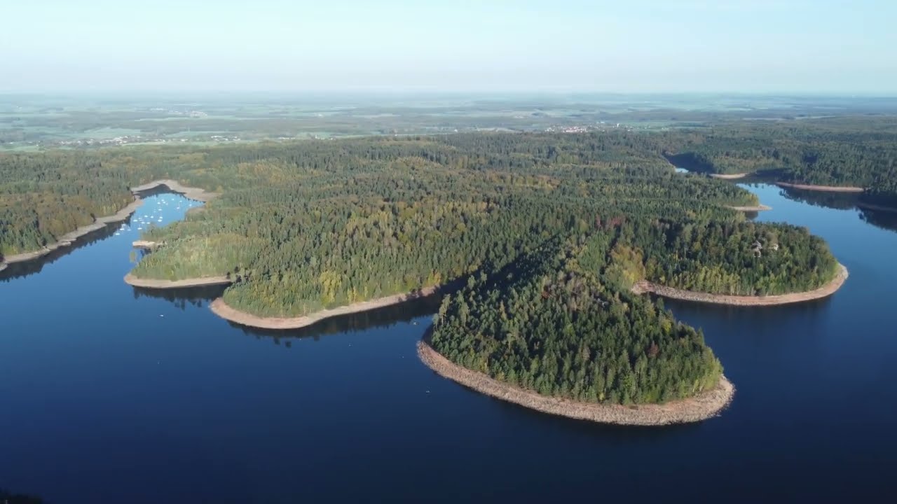 Lac de Pierre Percée, filmé par un drone en 4K