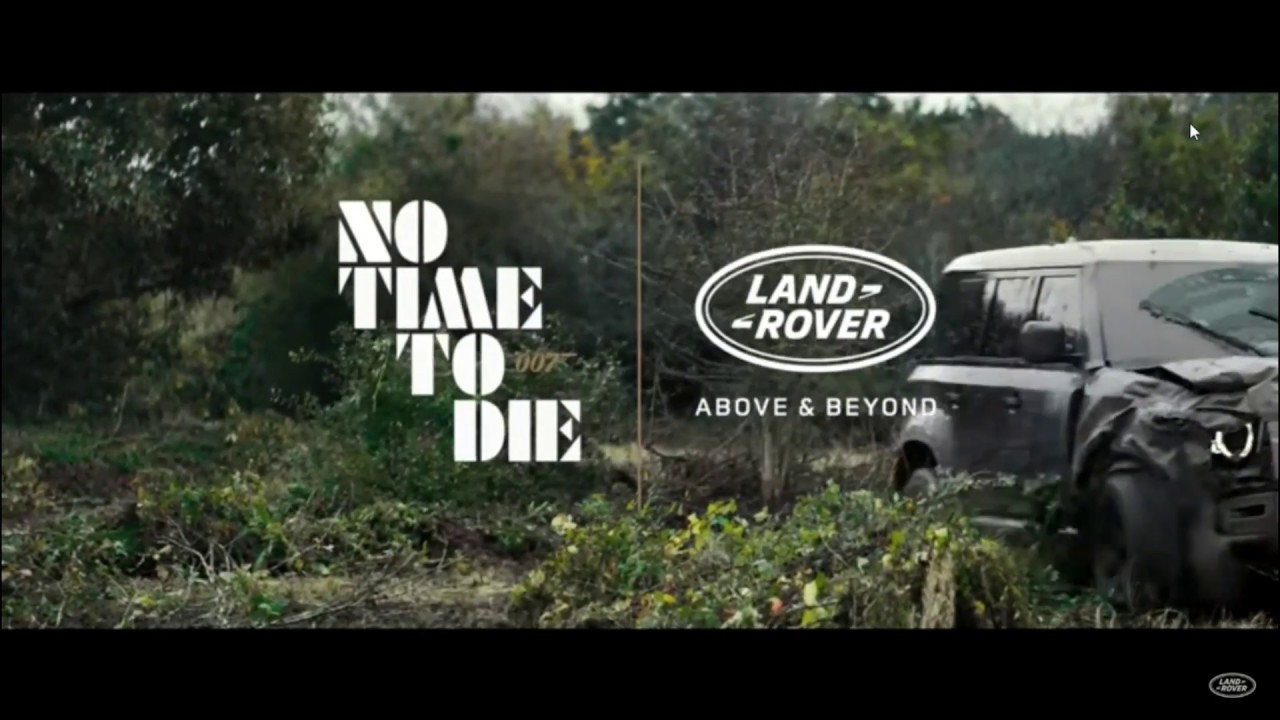 Land Rover Defender 90 commercial