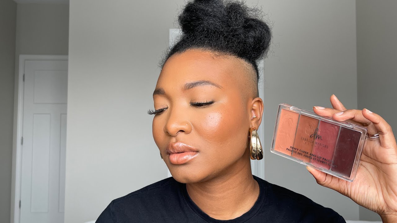 NEW * DANESSA MYRICKS DEWY CHEEK & LIP PALETTE | DEW IT UNDERCOVER