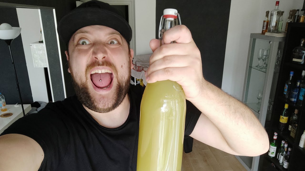 JE TENTE UNE LIQUEUR DE KIWI MAISON... ET C'EST DE LA FOLIE !!!
