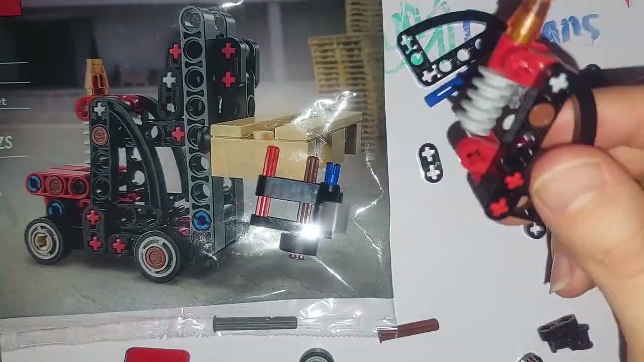 LEGO 30655 Forklift with Pallet - Speed Build WITHOUT INSTRUCTIONS!