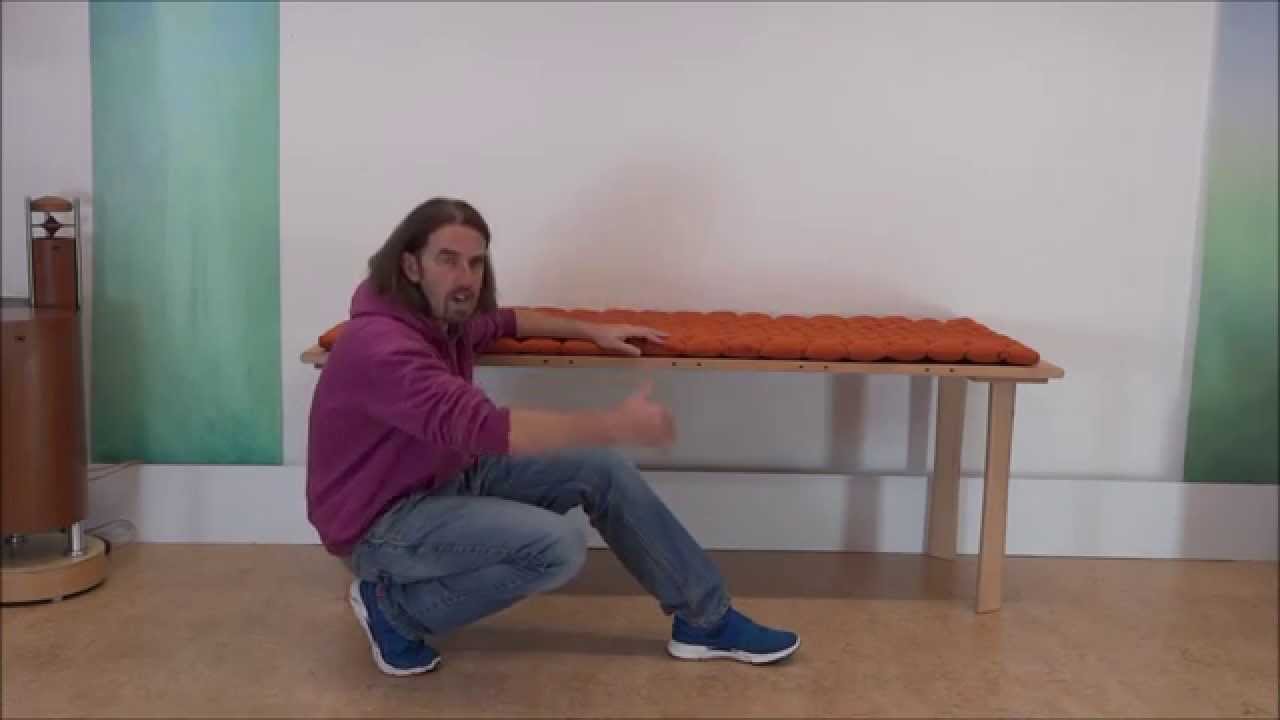 sehr gute Klangliege Klangtisch f&uuml;r die professionelle Klangmassage Allton Traumkraft