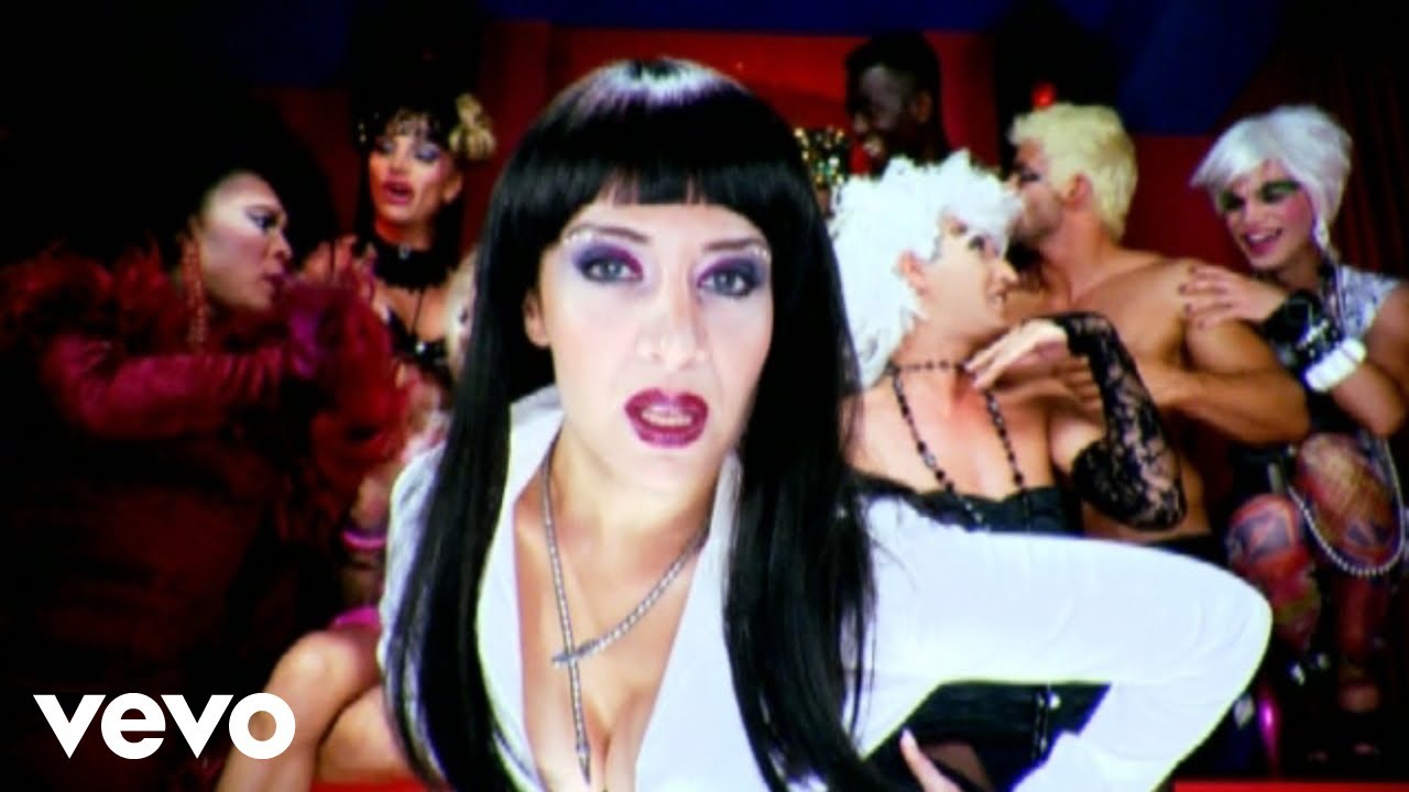 Monica Naranjo - Amor y Lujo (Videoclip)