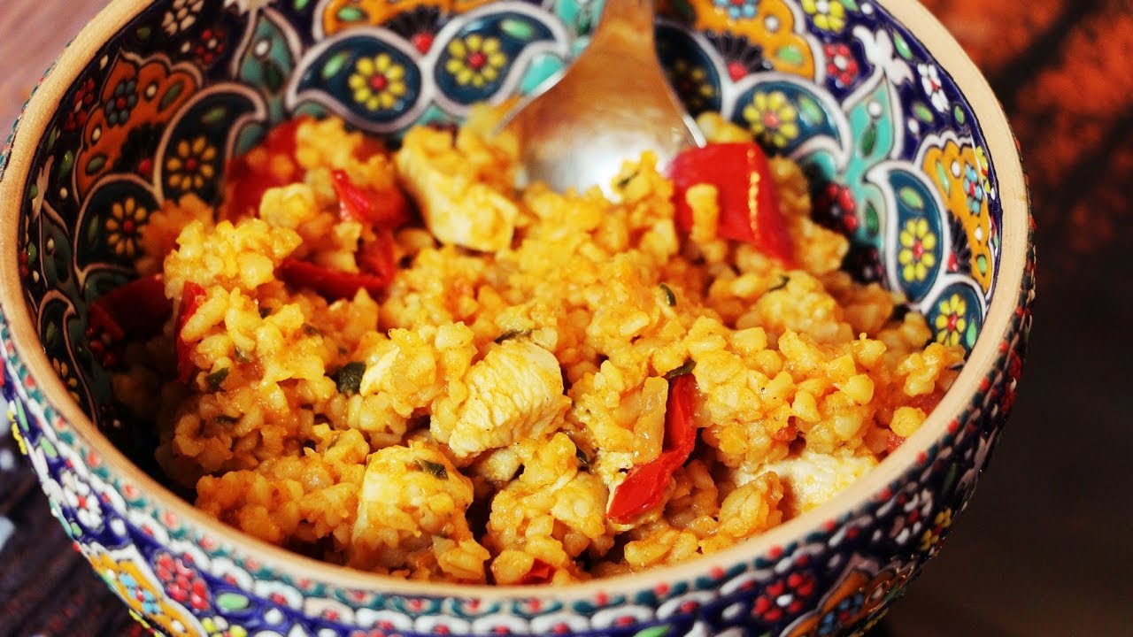 Türkische Spezialitäten: Saftiger Bulgurreis - Easy Bulgur Wheat Pilaf