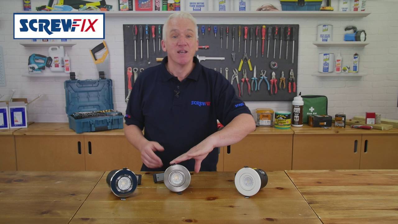 Screwfix -    LAP TILT ROUND FIRE RATED DOWNLIGHT