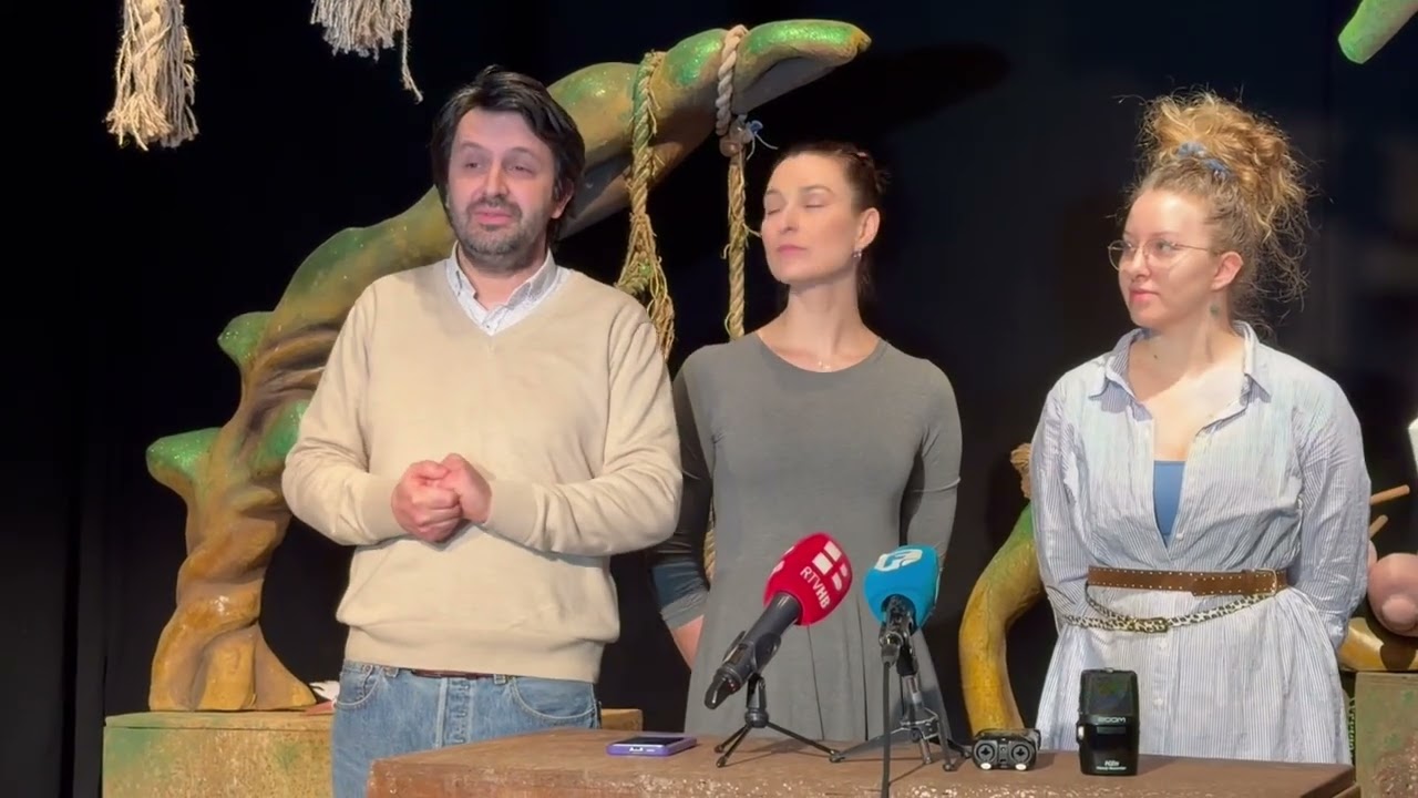 Ravnatelj Lutkarskog kazališta Mostar Tibor Oreč najavio je predstavu Samo puhni u rog