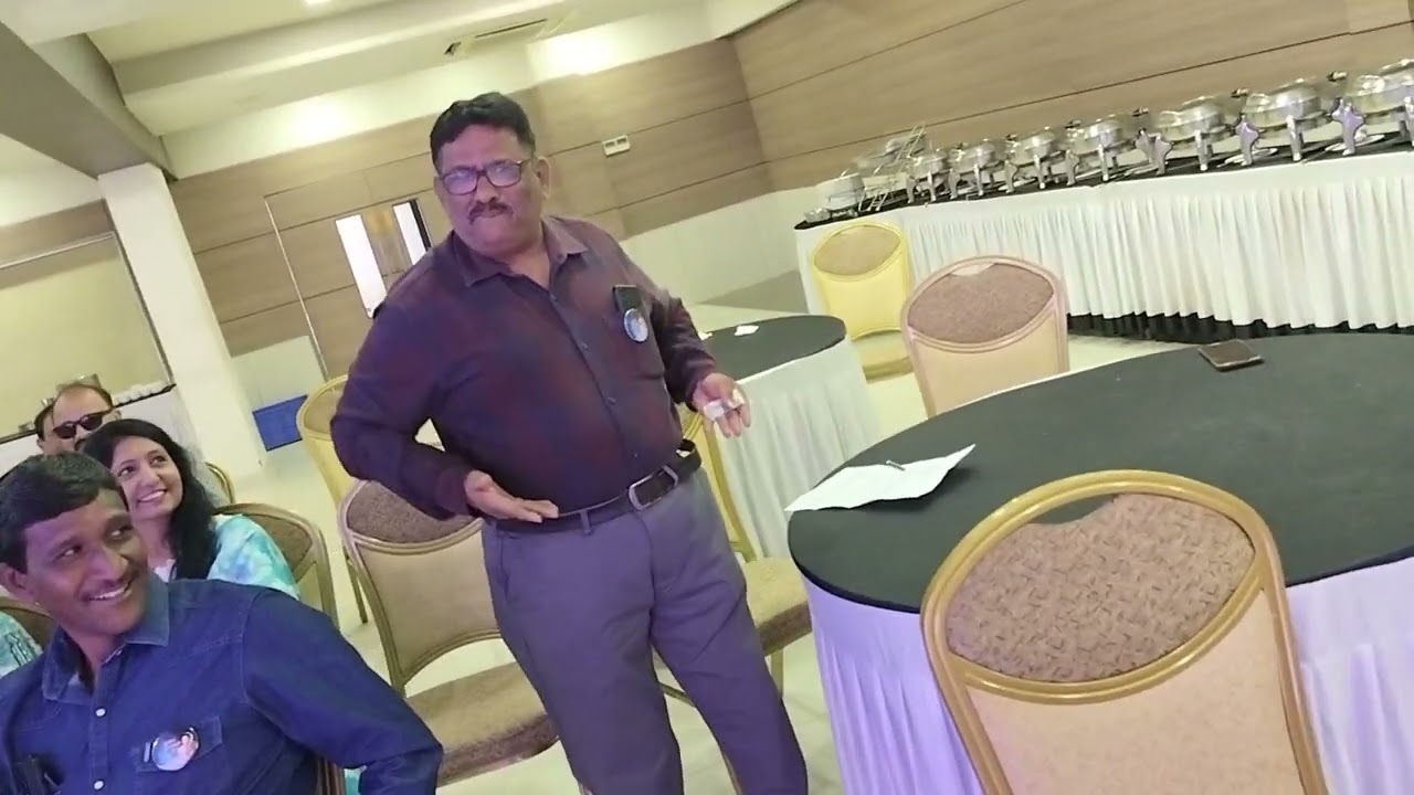Ek ankh maru to song