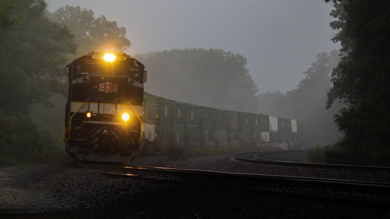 Trains of the NS Chicago Line! (Featuring NS 