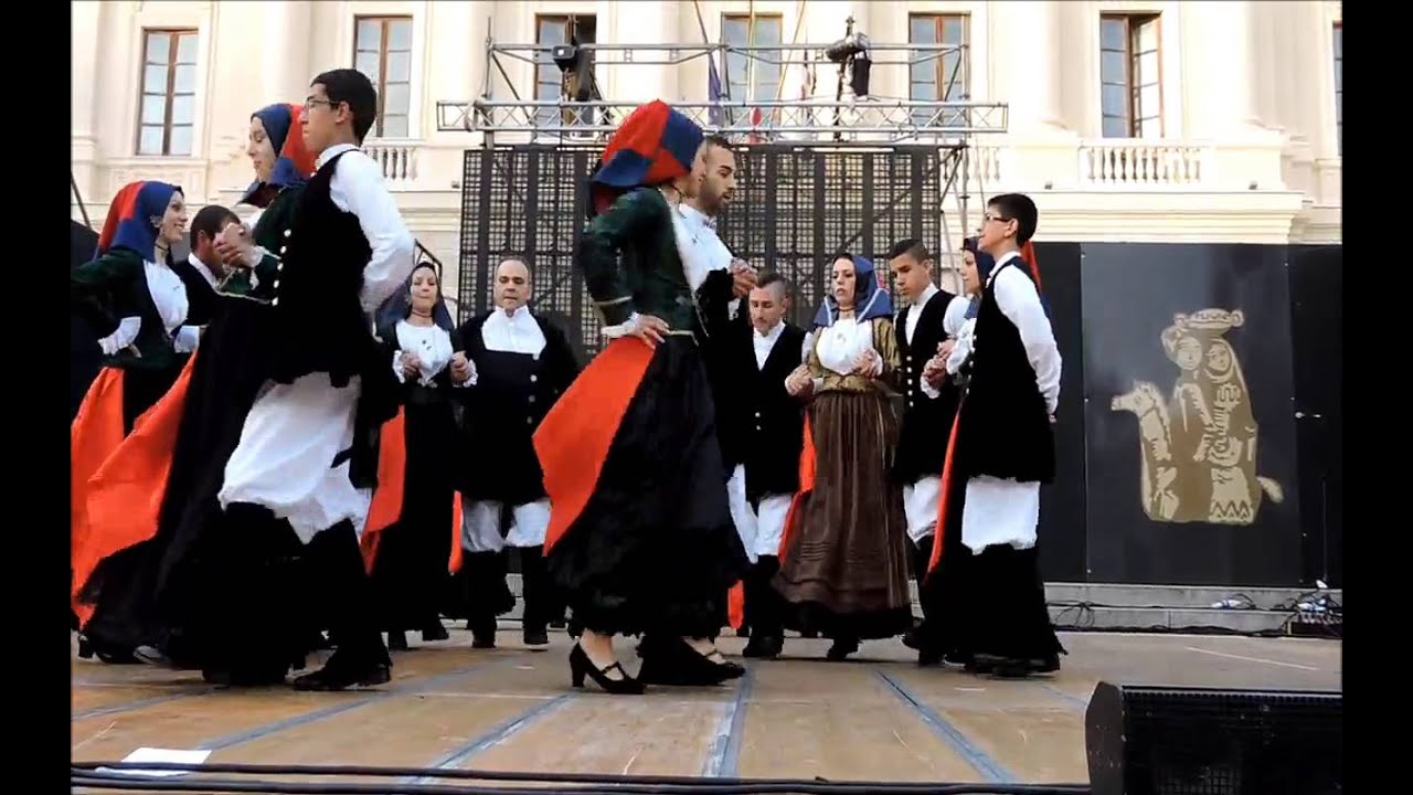 Sardegna: Gruppo folk Josto Miglior di Jerzu