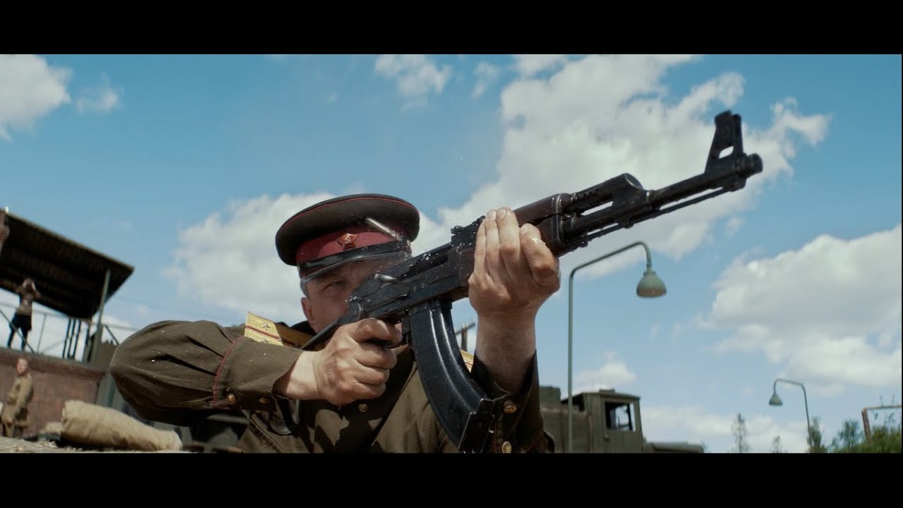 kalashnikov 47 - Teste da arma, cena do filme. ( AK - 47)