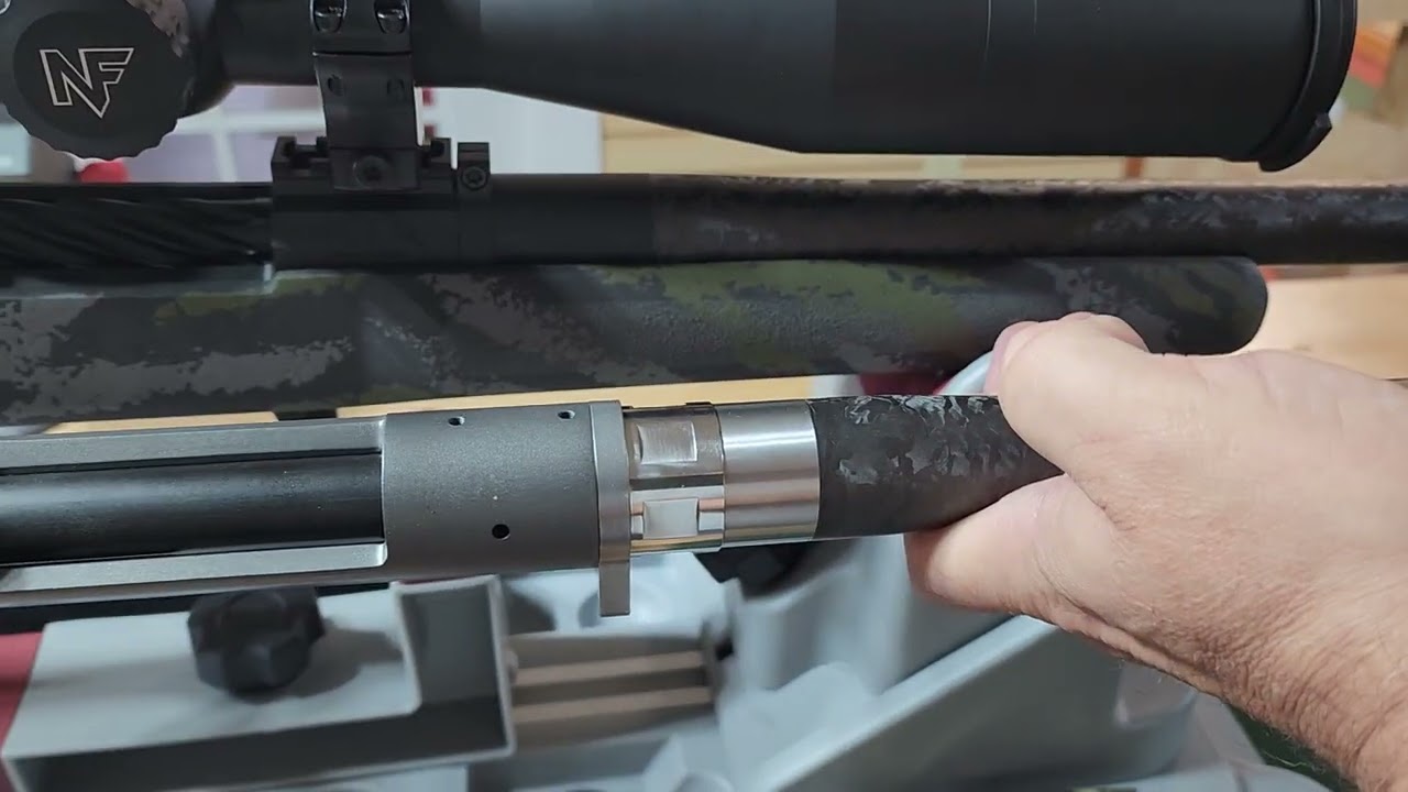 small shank Sendero CF 300 RUM compared to 338 Lapua Large Shank Heavy Sendero