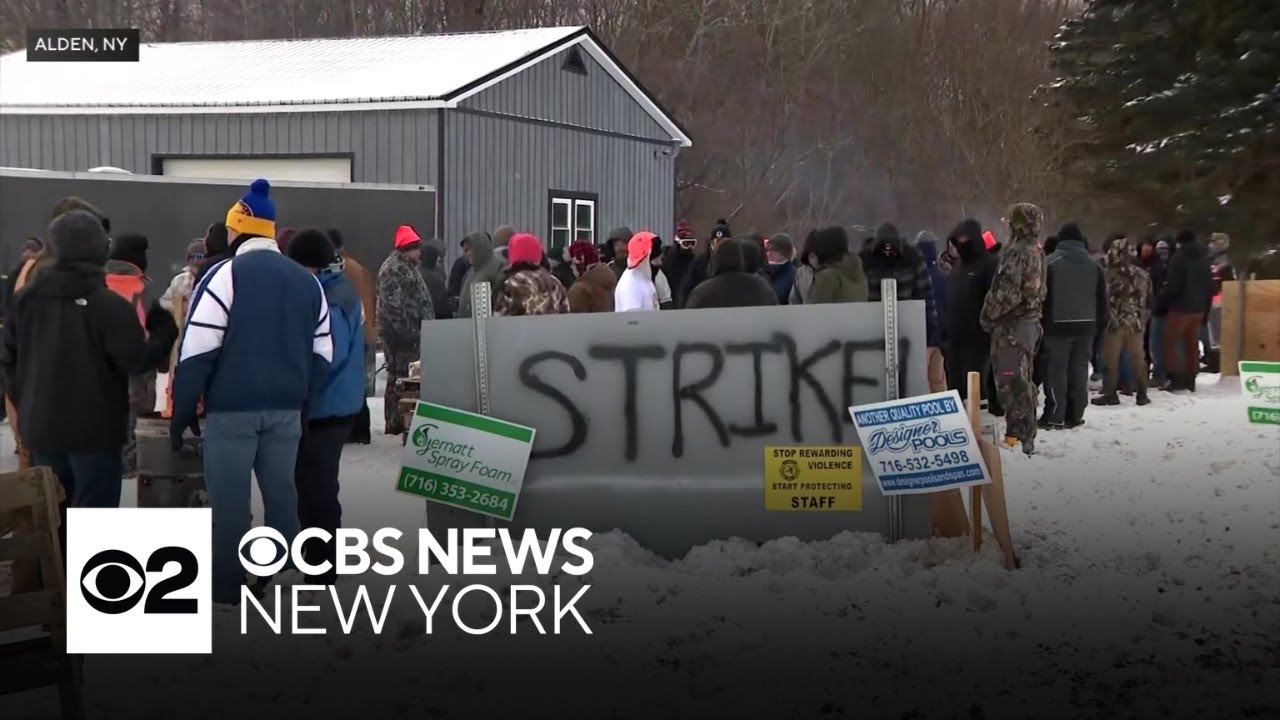 Hochul announces deal to end New York prison guard strike