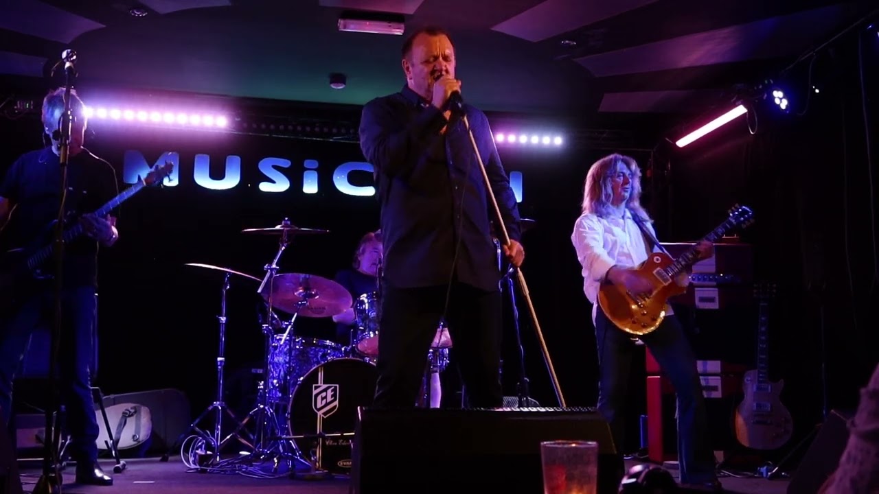 Mr Big - Kossoff The Band Plays On