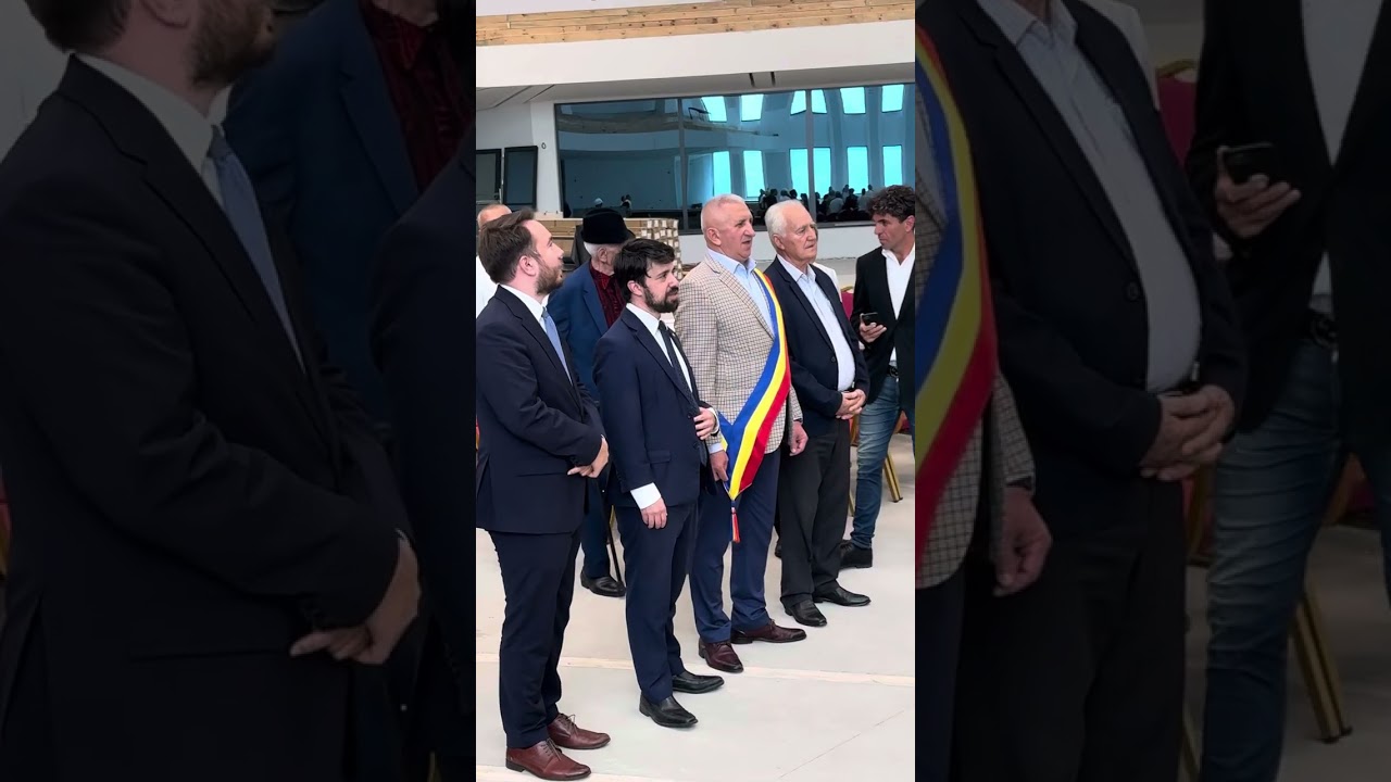 Vice ambasadorul Israelului la Vicovu de Sus - Cantari in ebraica