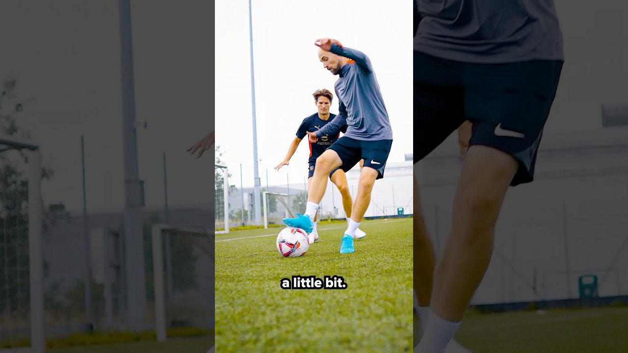 5 skills to beat defenders with only 2 touches