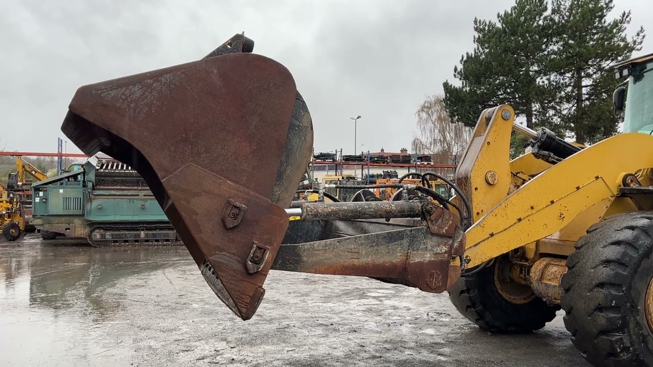 Chargeuse sur pneus Caterpillar 950K