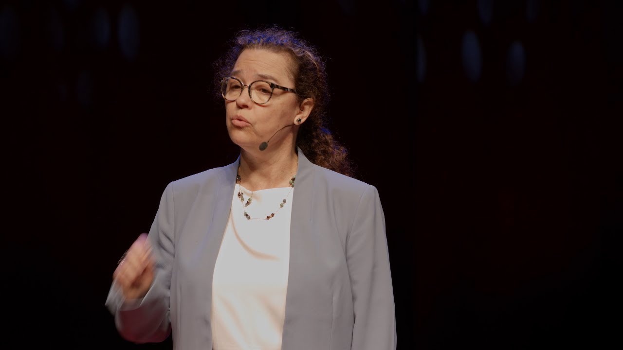 How HBCUs can reduce cancer care disparities | Lucia Santacruz | TEDxBowieStateUniversity