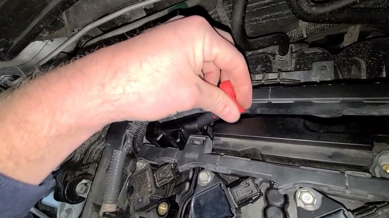 2015 Honda CRV PCV(positive crankcase ventilation)Valve how to remove and Install