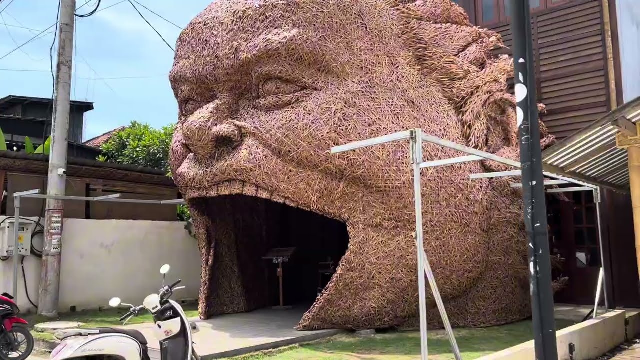 【印尼背包游】参观了龙目岛的文化村，给自己买了一些纪念品～