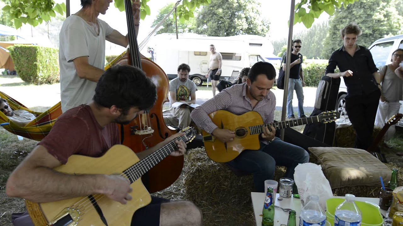 Jamming on the campsite in Samoreau - Samois sur Seine 2015