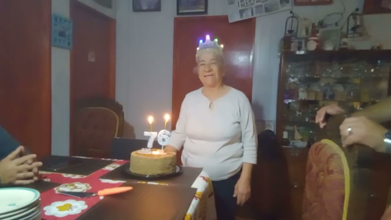 Mi Abuela Cumple Años😄😄😄😄😄