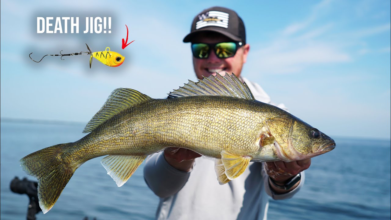 INSANE Walleye Bite On Green Bay!!! | Sharp Shooting GIANT Schools