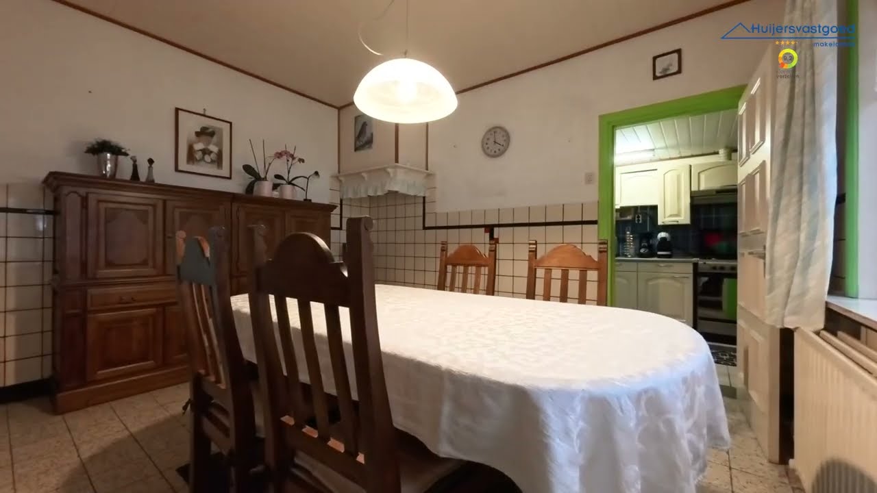 Half vrijstaande woonboerderij op groot perceel, Damenweg 9 Soerendonk, Huijers Vastgoed Makelaardij