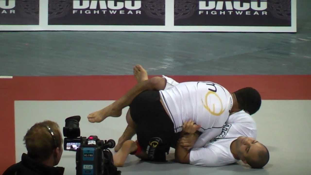Marcelo Garcia vs Leo Vieira - ADCC 2011