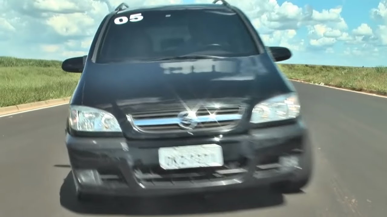 Zafira 2005 (Elite) Flex de 7 lugares - Test drive