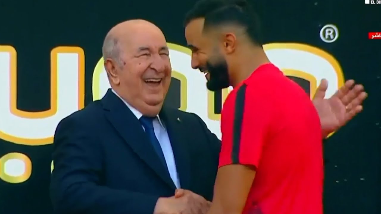 Le président Tebboune remet la Coupe d’Algérie à l'USMA: moments forts entre Tebboune et les joueurs