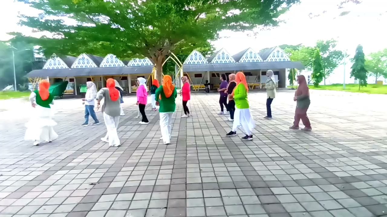 Tina Tequila Line Dance / Coreo. Ivonne Verhagen (NL) / Demo. Cheerful Line Dance